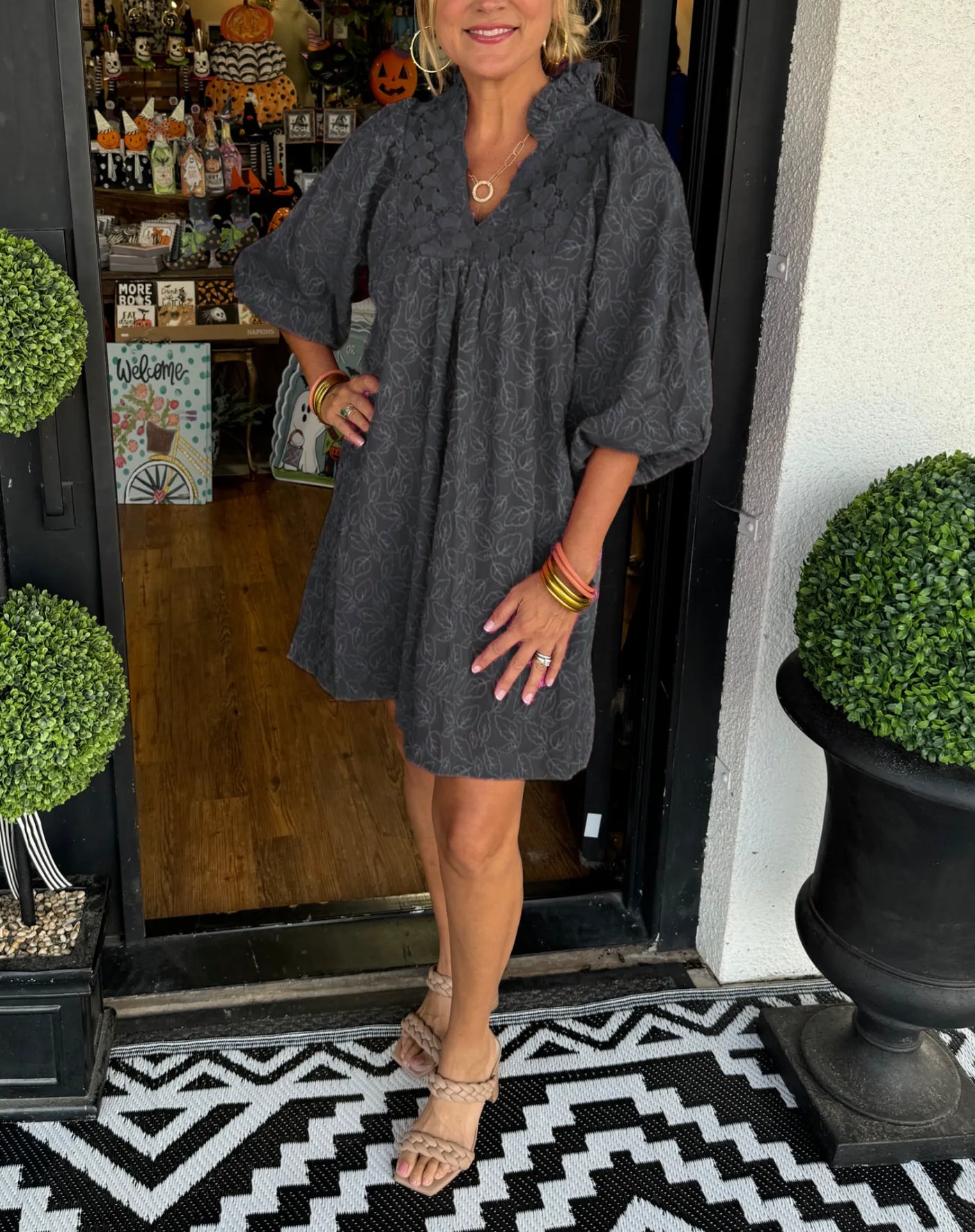 Georgina – Textured Puff Sleeve Mini Dress