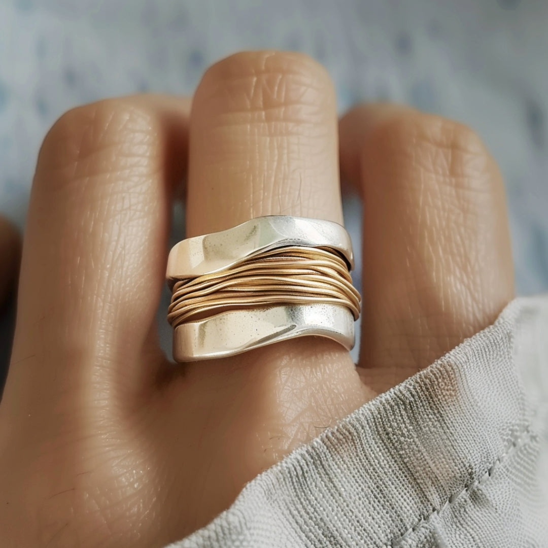 RENA™ - Silver Golden Threads Ring