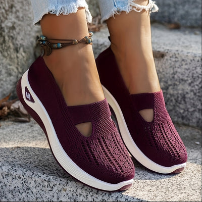 Liana – Lightweight Slip-On Sneakers