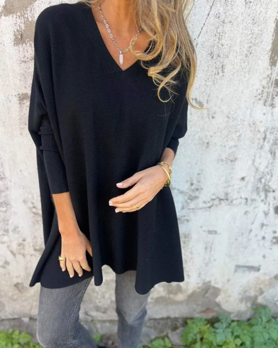 Maria – Oversized V-Neck Sweater