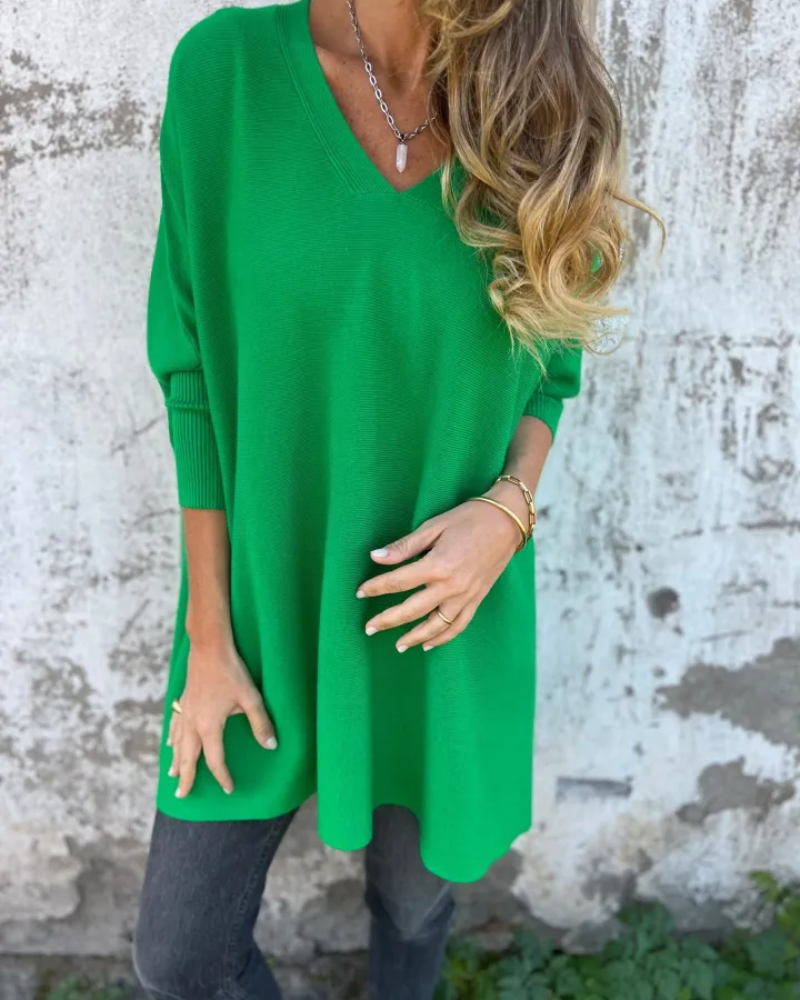 Maria – Oversized V-Neck Sweater