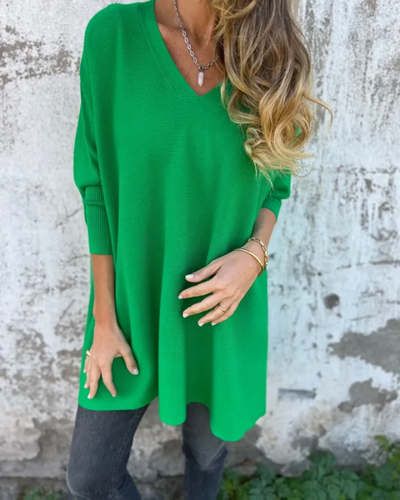 Maria – Oversized V-Neck Sweater