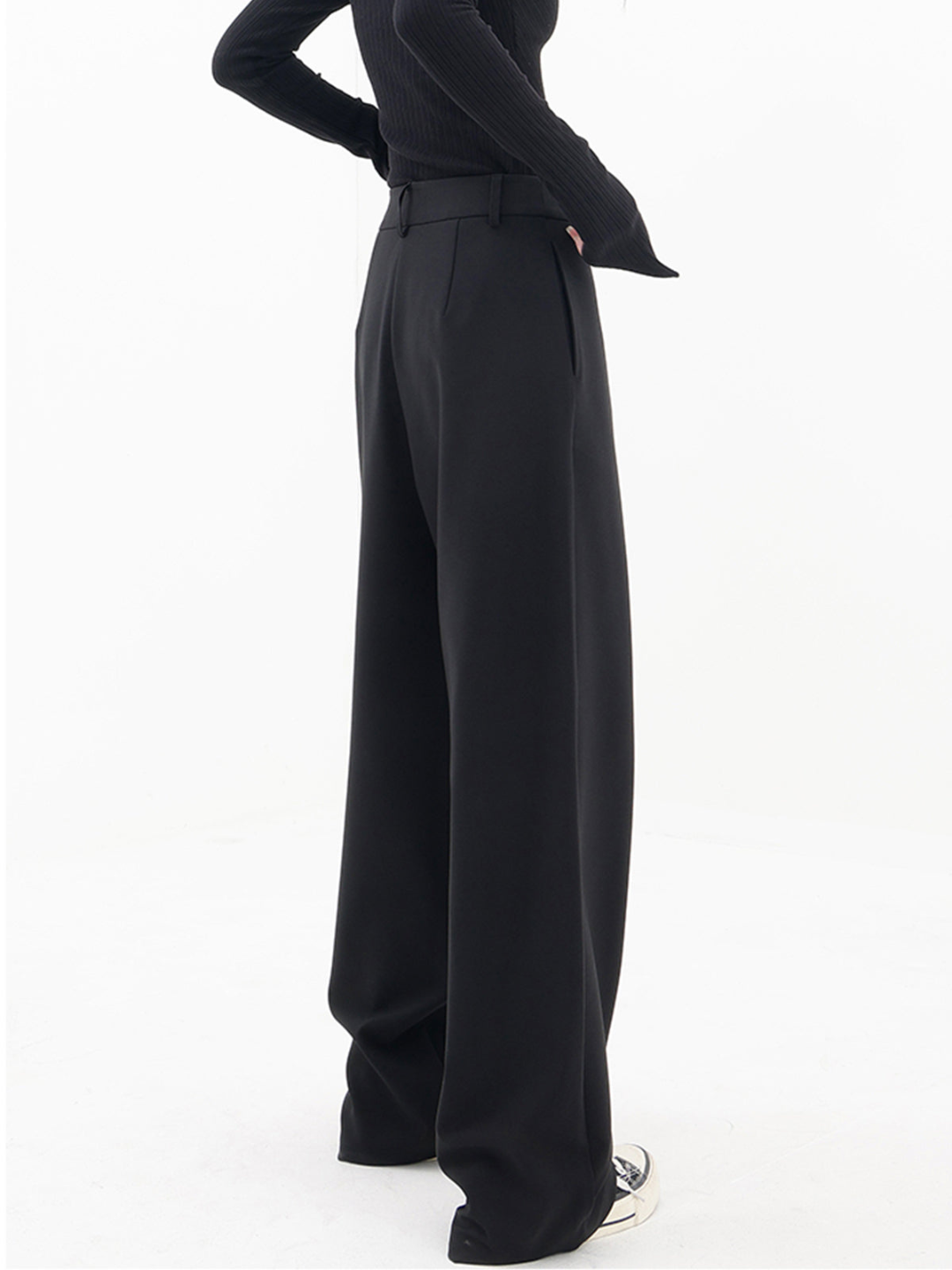 Maddalena | ASYMMETRIC BAGGY TROUSERS