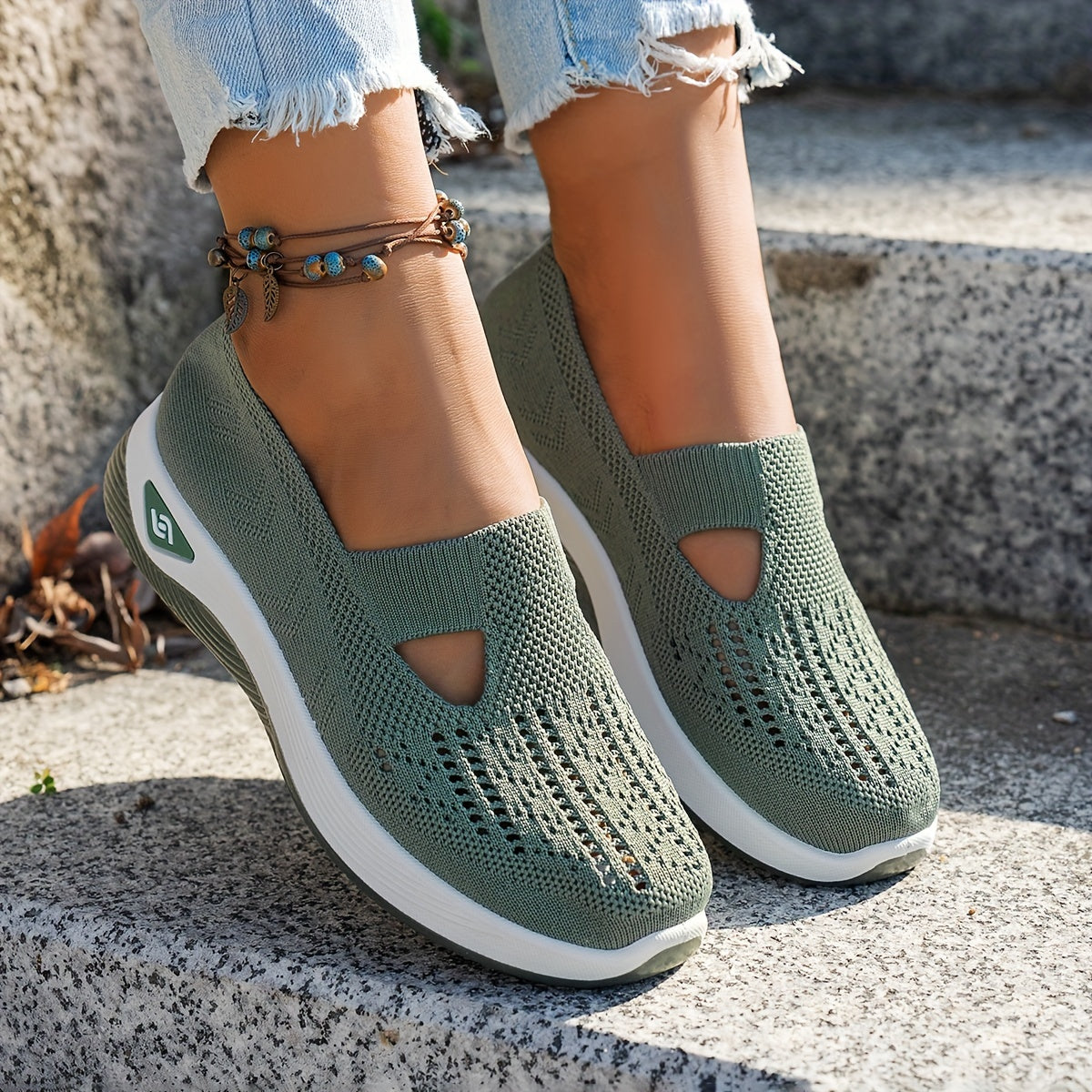 Liana – Lightweight Slip-On Sneakers
