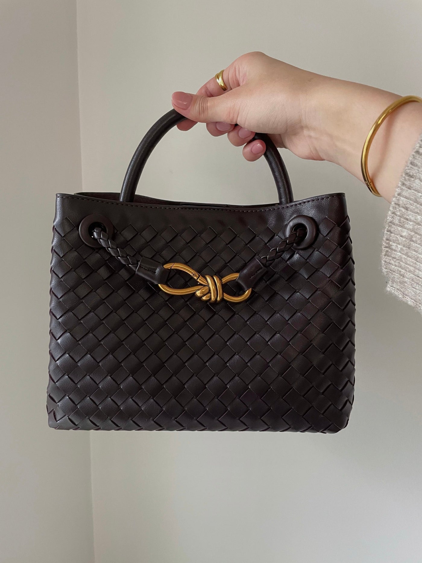 Eloise | Textured Compact Woven Bag