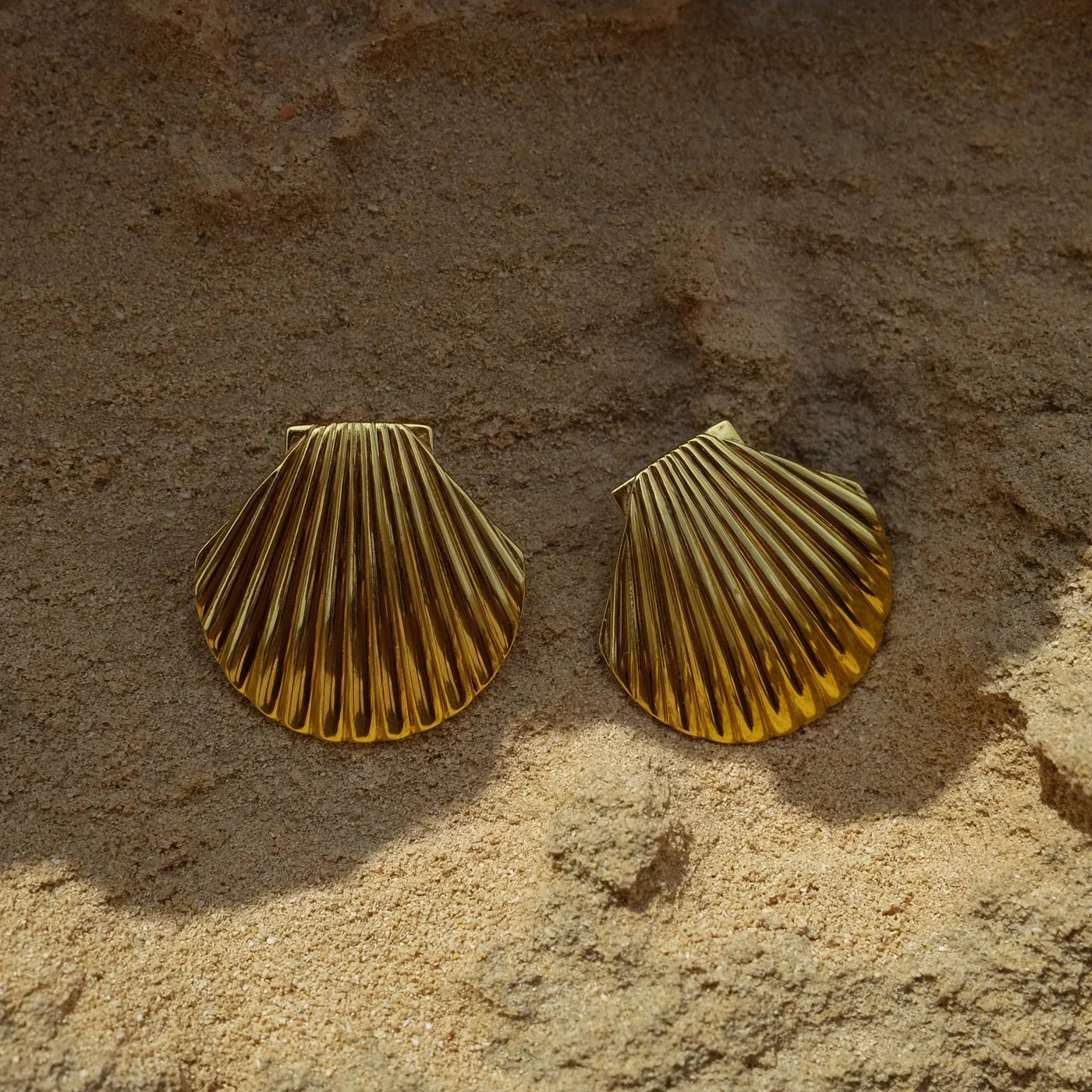 Louisa | Seashell Earrings