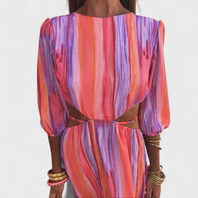 Martina - Elegant cloth with cuts