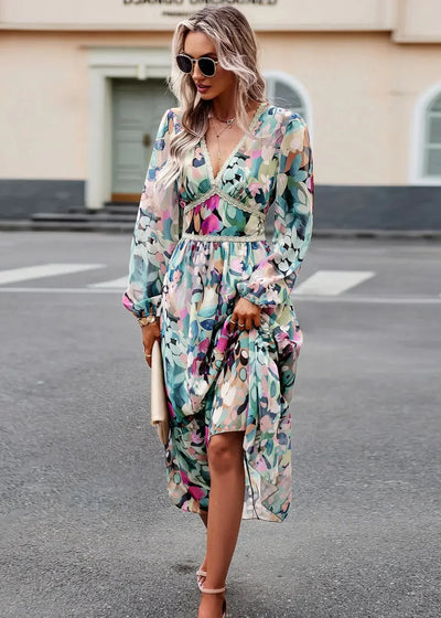 Cerys – Printed V-Neck Maxi Dress
