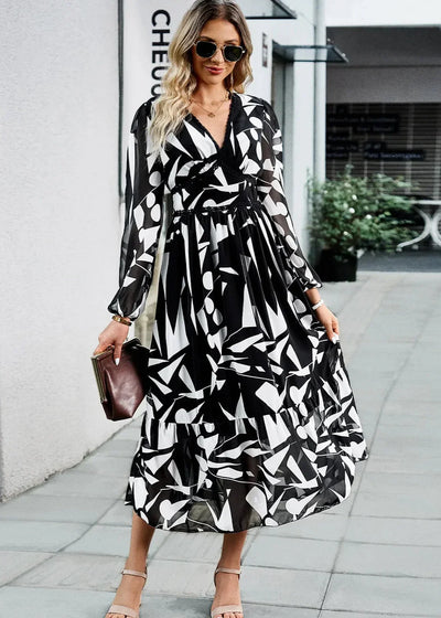 Cerys – Printed V-Neck Maxi Dress