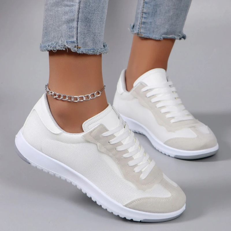Heather – Retro-Inspired Casual Sneakers