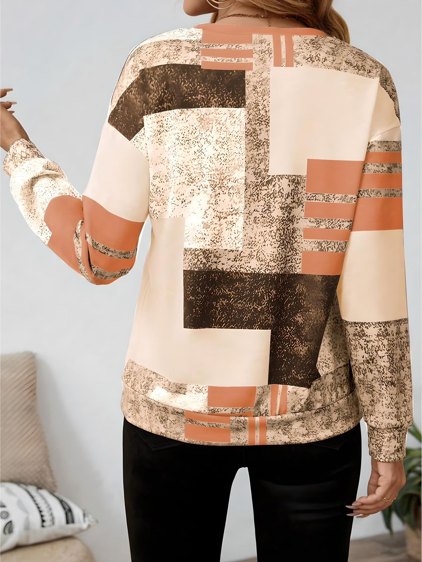 Oceane - Chic Vintage Sweatshirt