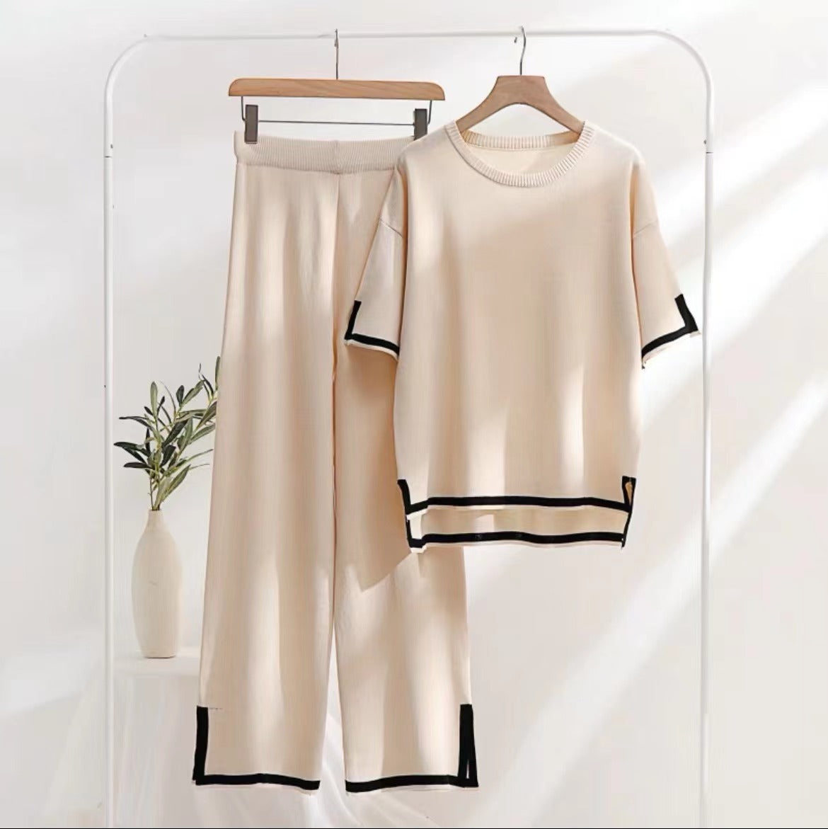 Dolores – Relaxed Fit Two-Piece Set
