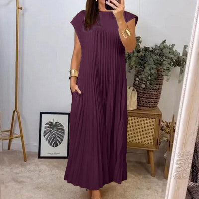 Maren – Pleated Sleeveless Maxi Dress