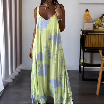 Kyra – Flowing Floral Maxi Dress