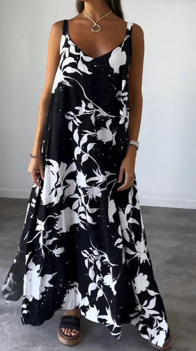 Kyra – Flowing Floral Maxi Dress