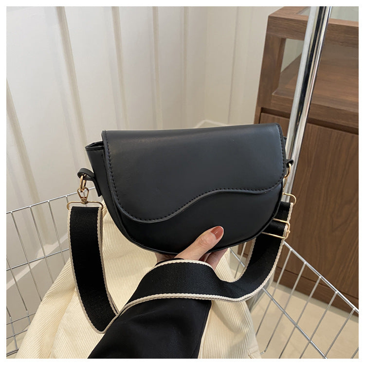 Everett – Sleek Crossbody Bag