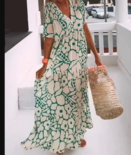 Ffion – Printed Flowy Maxi Dress