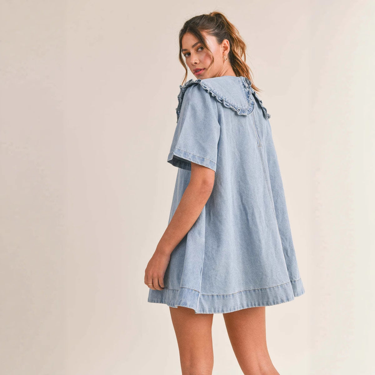 Pippa – Ruffle Collar Denim Dress