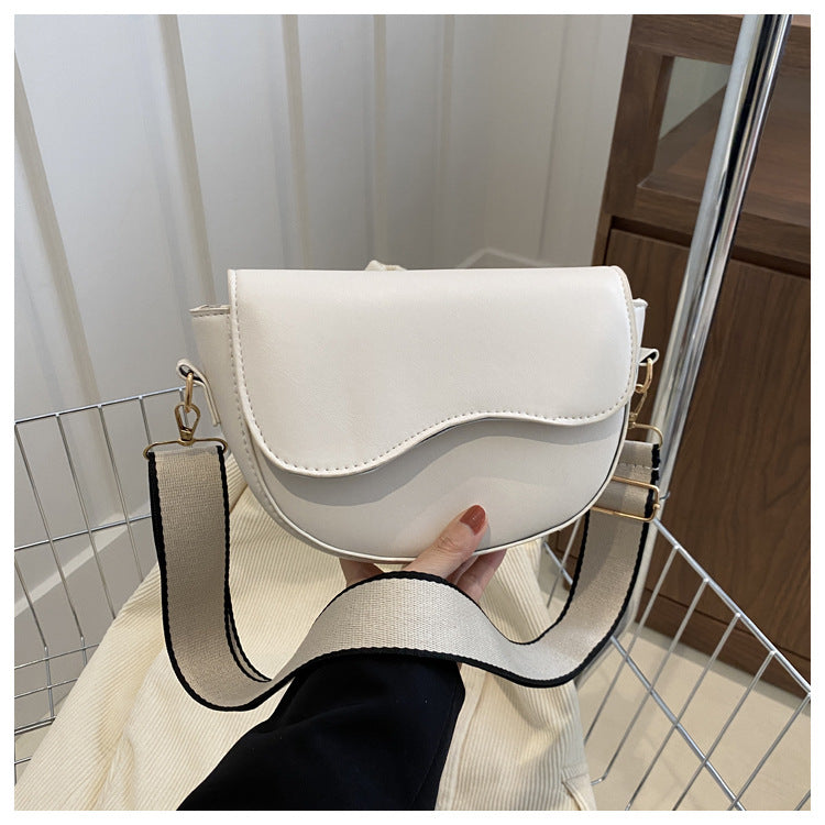 Everett – Sleek Crossbody Bag