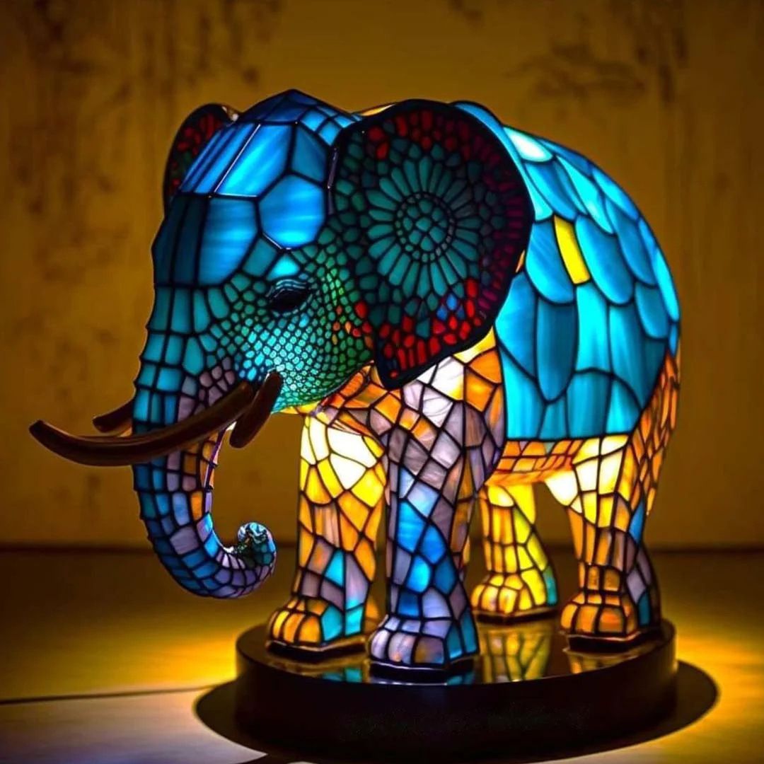 Rajah | Elephant Lamp Magisk in Colored Glass