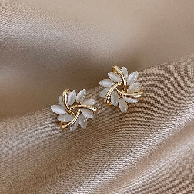 ROSY™ - Luxury White Opal Earrings in Gold