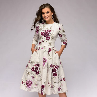 Moira – Elegant Midi Dress with Floral Design