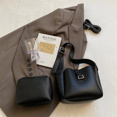 Iris™ – Modern bucket bag with a leather look