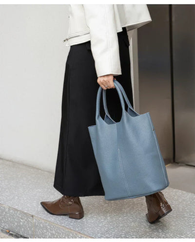 Light blue bucket bag with a luxurious leather look