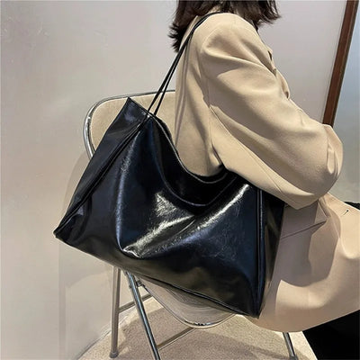 Elegant brown leather-look tote bag