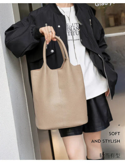 Light blue bucket bag with a luxurious leather look