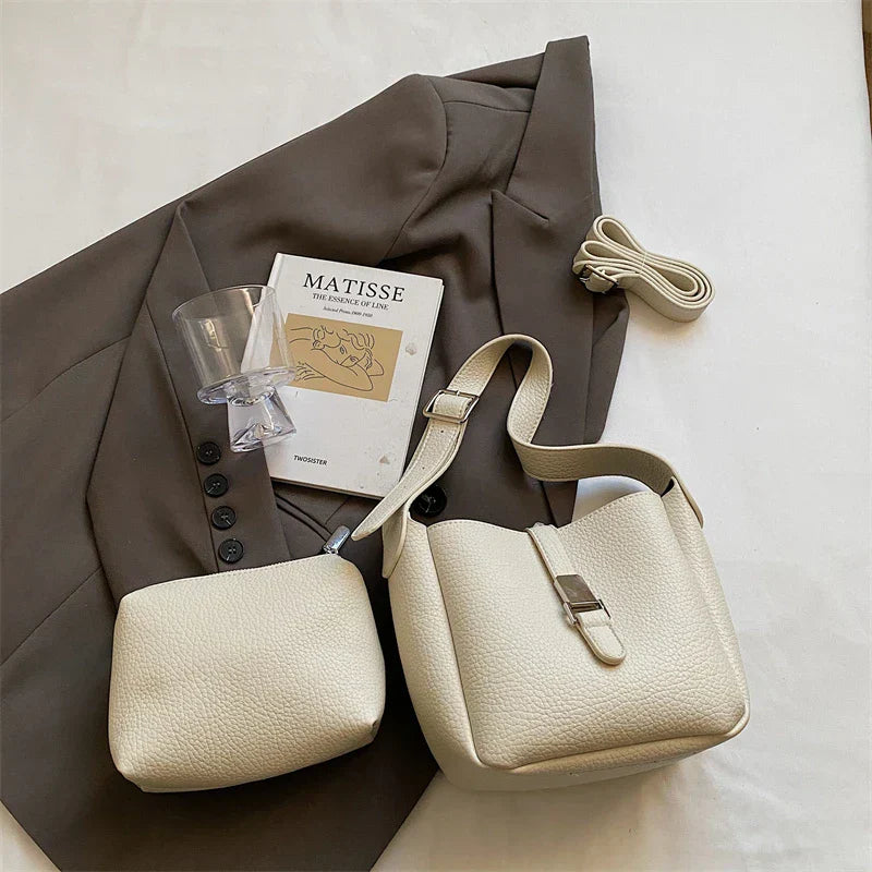 Iris™ – Modern bucket bag with a leather look