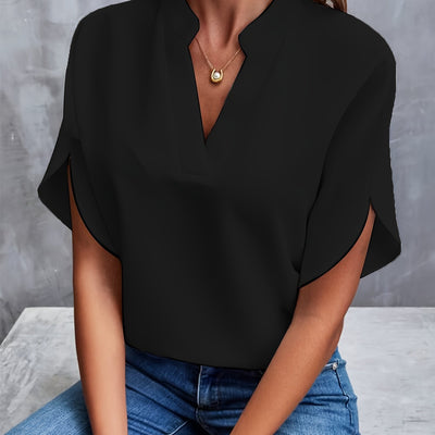 Flora - Chic and Timeless Blouse