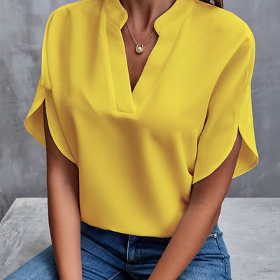 Flora - Chic and Timeless Blouse