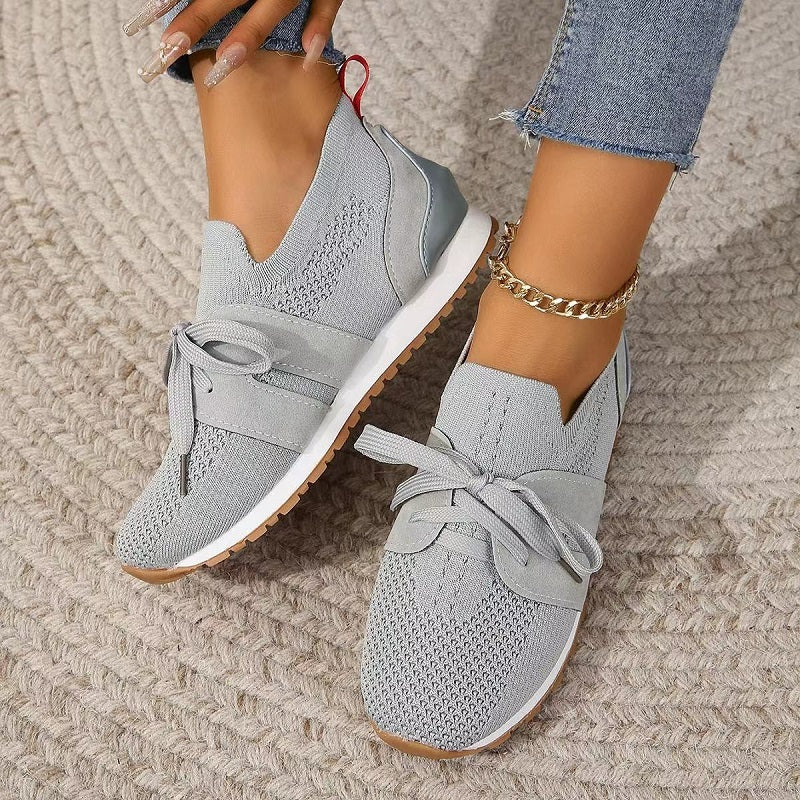 Libianca – Lace-Up Knit Sneakers
