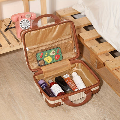 Princess – Compact Travel Case